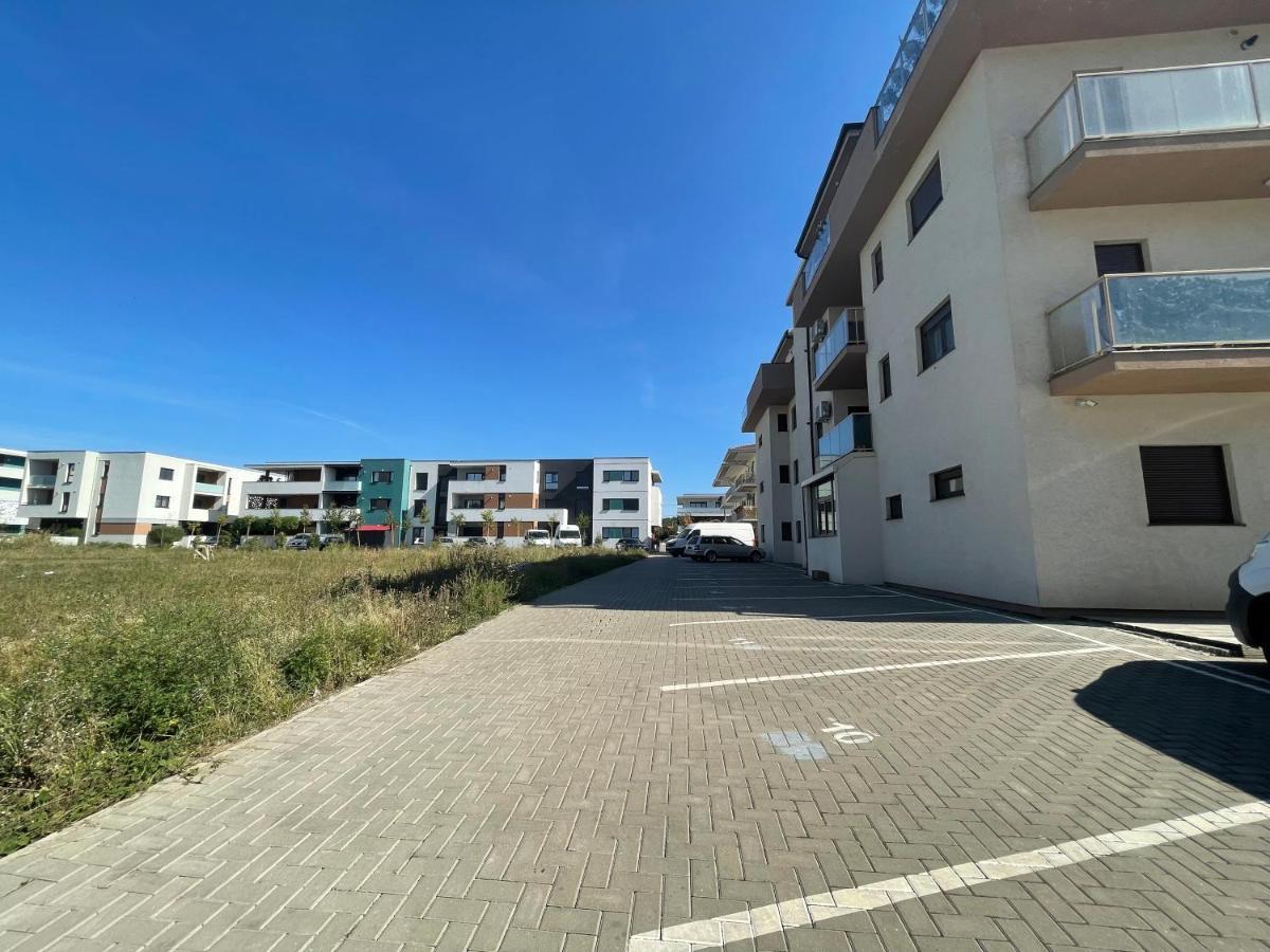 Ferienwohnung Venetia Apartament - Timişoara Exterior foto